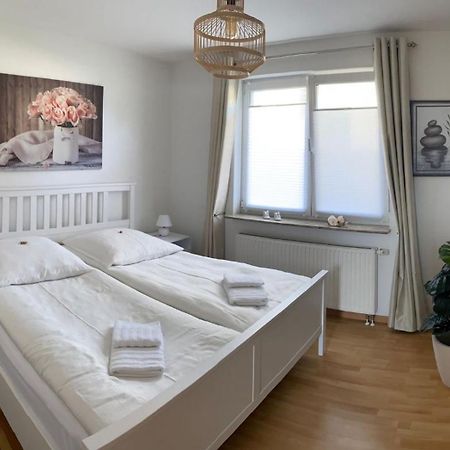 Komfortables Einzelhaus Mit Garten Halstenbek Kültér fotó