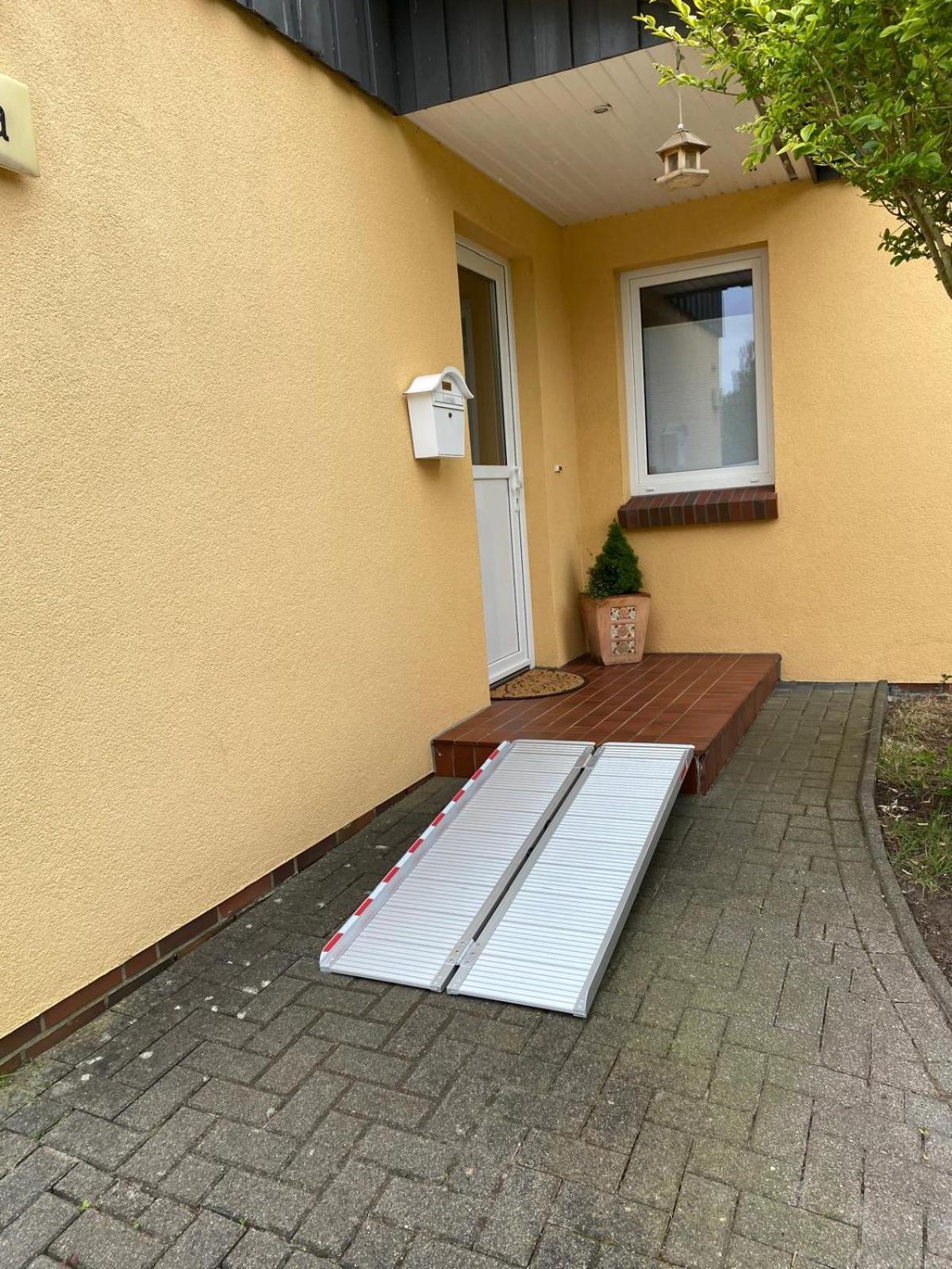 Komfortables Einzelhaus Mit Garten Halstenbek Kültér fotó